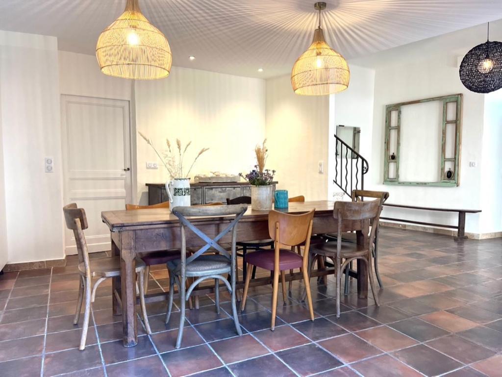 La Villa 1777 Lagnes Eksteriør bilde